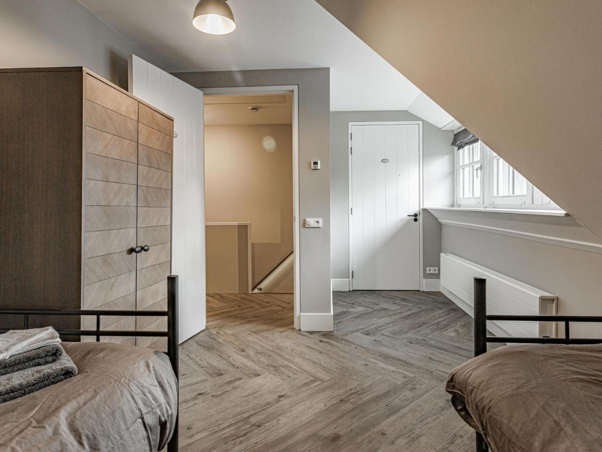 Charming In With Jacuzzi Holiday home Nijverdal