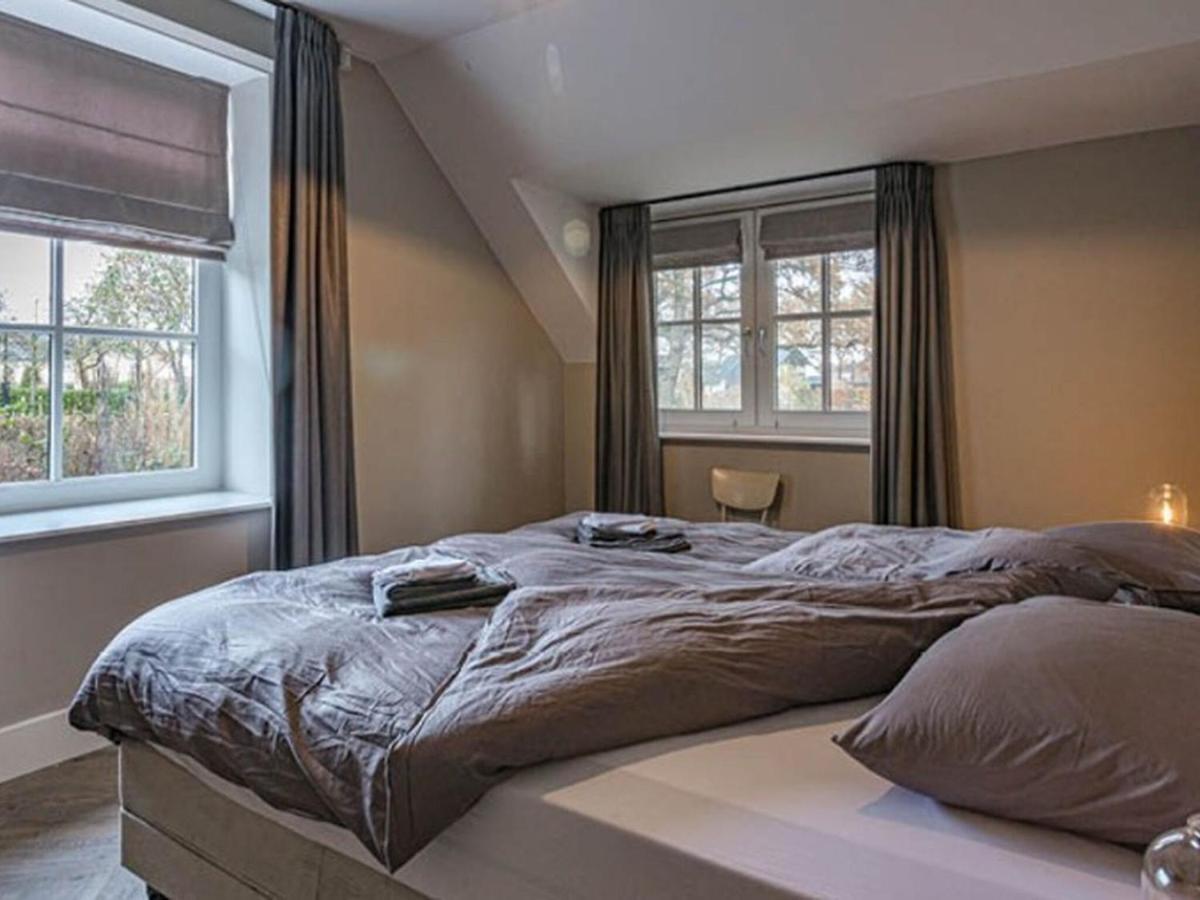 Charming In With Jacuzzi Holiday home Nijverdal